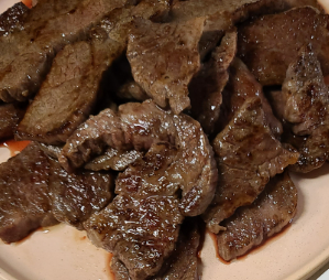 부모님 설 명절 한우선물세트 1+등급 소고기 등심 채끝 구이용 선물 포장