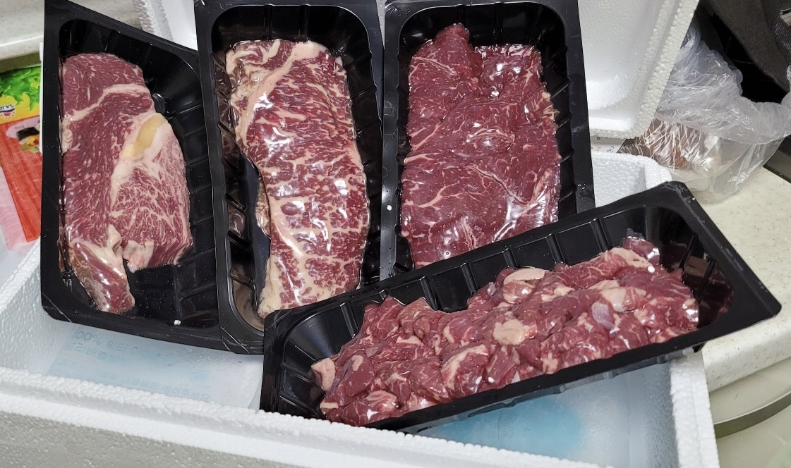 부모님 설 명절 한우선물세트 1+등급 소고기 등심 채끝 구이용 선물 포장