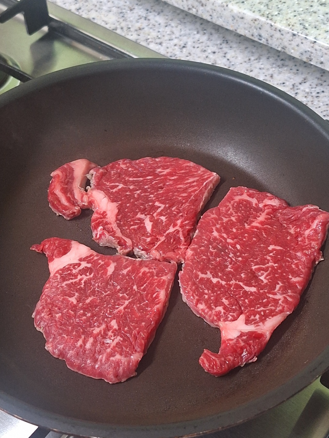 부모님 설 명절 한우선물세트 1+등급 소고기 등심 채끝 구이용 선물 포장